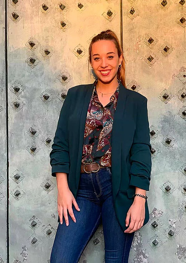 EMAC-Sales-Representative-Janet-600x850-1 EMAC-Sales-Representative-Janet-600x850-1